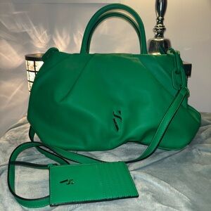 Vera Wang Green Shoulder Bag with matching card wallet